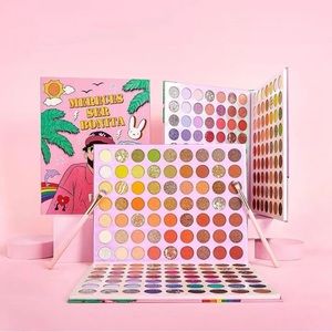 🐰❤️Paleta de. Sombras Bad Bunny❤️🐰